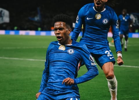 Estêvão Cetak Gol Menit Akhir